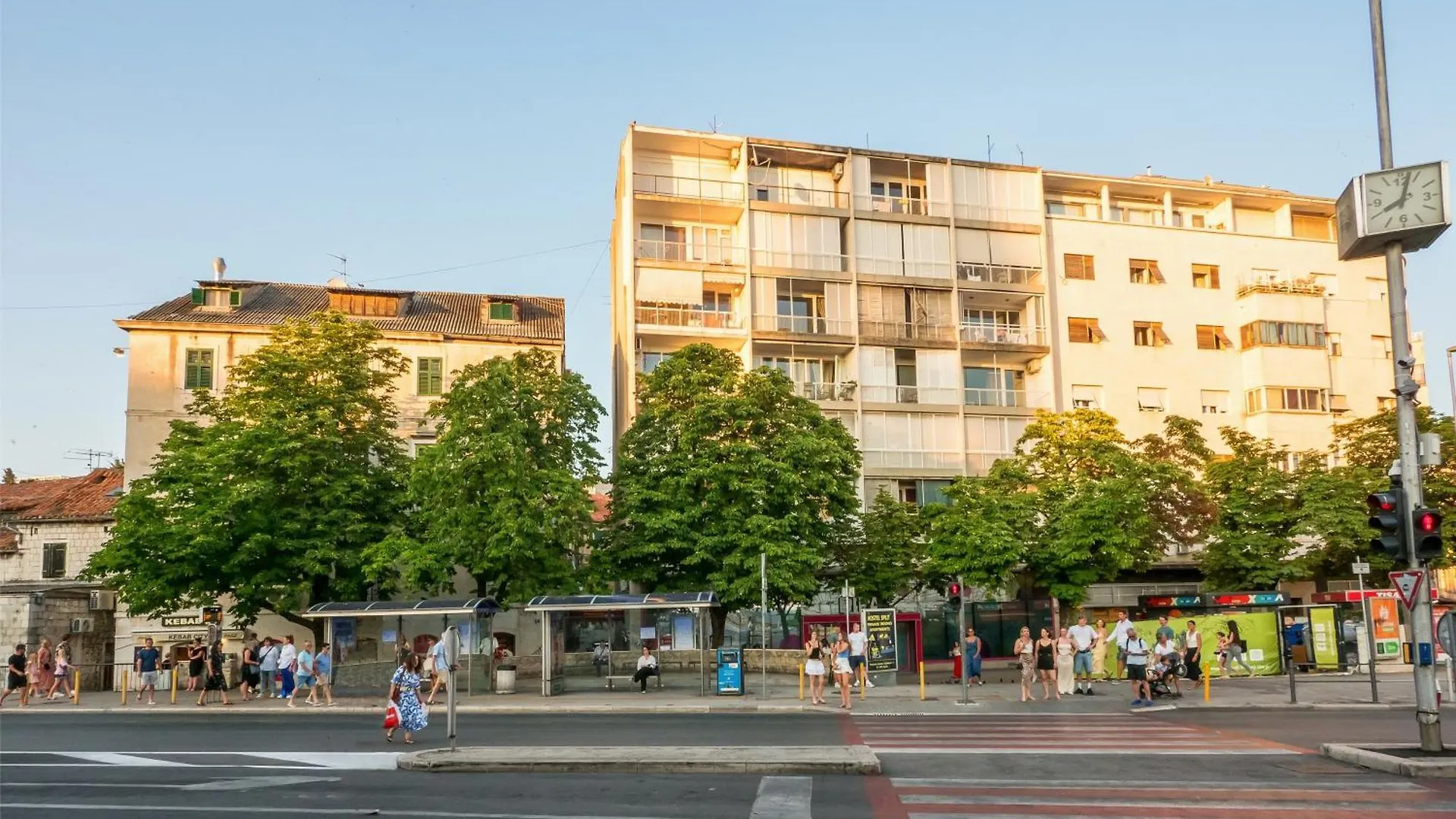 Central Pazar Rooms 스플리트 B&B