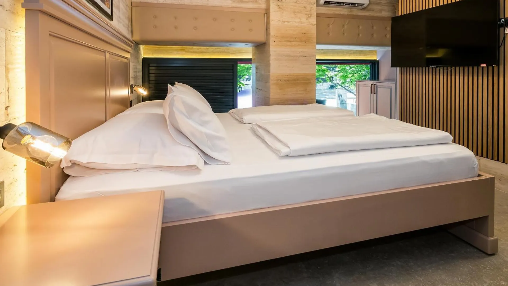 Central Pazar Rooms Split