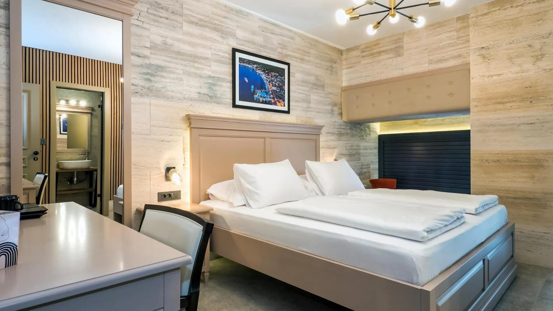 Central Pazar Rooms Split