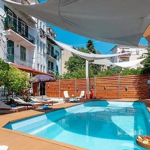Frühstückspension Evala Luxury With Pool And Garden, Split